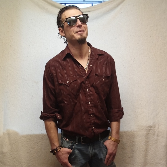 Plains Western Wear shirt - Picture 2 of 4